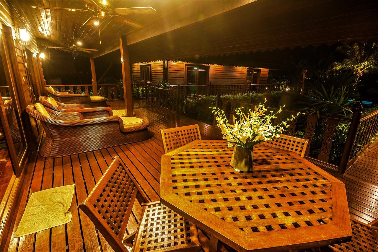 Erawan Villa Hotel Bang Rak Beach  Bagian luar foto