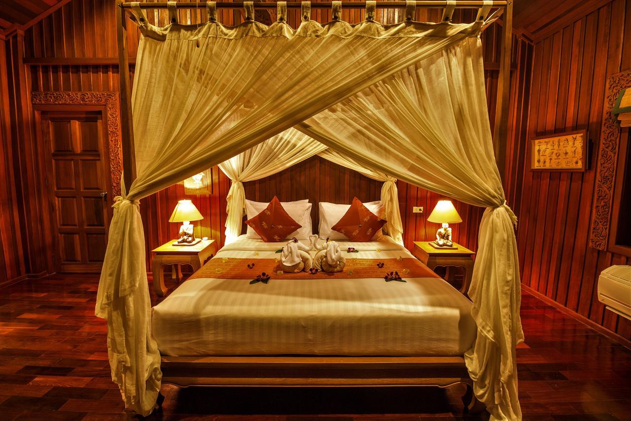 Erawan Villa Hotel Bang Rak Beach  Bagian luar foto