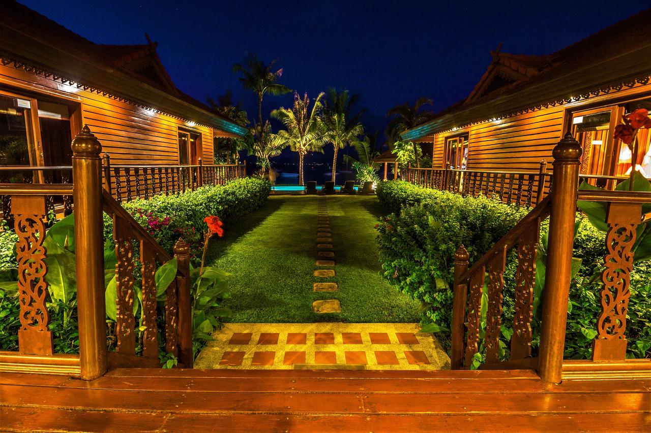 Erawan Villa Hotel Bang Rak Beach  Bagian luar foto